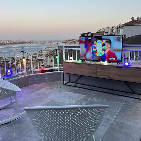 Hotel apartamentowy Comelivego Cihangir