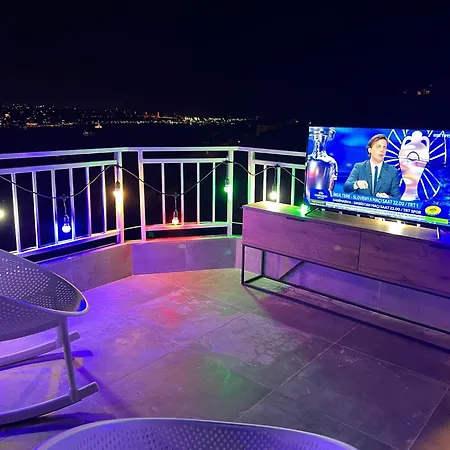 Comelivego Cihangir 3* İstanbul