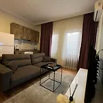 Comelivego Cihangir Aparthotel 3*